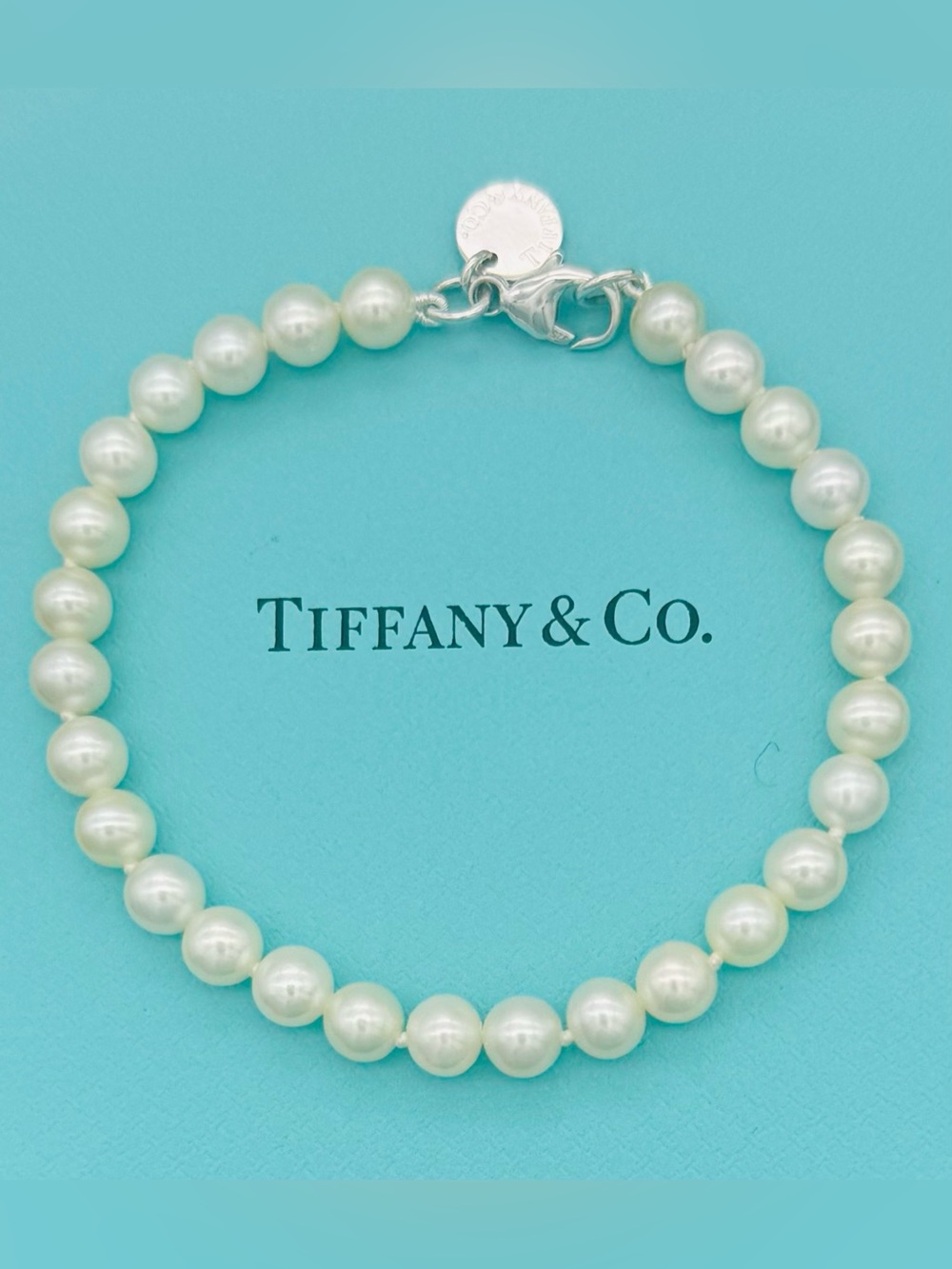 Tiffany & Co. Retired SS 5-6mm Ziegfeld White Pearl Bracelet 7.25” EUC